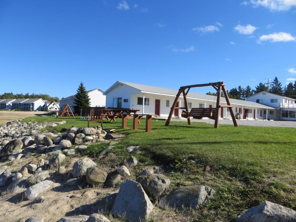 Bells Melody Motel Mackinaw Stadt Exterior foto